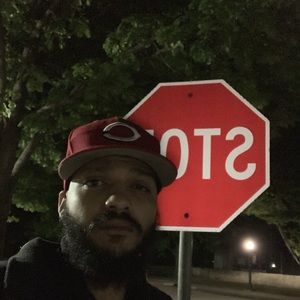 Meet your Posher, Deandre